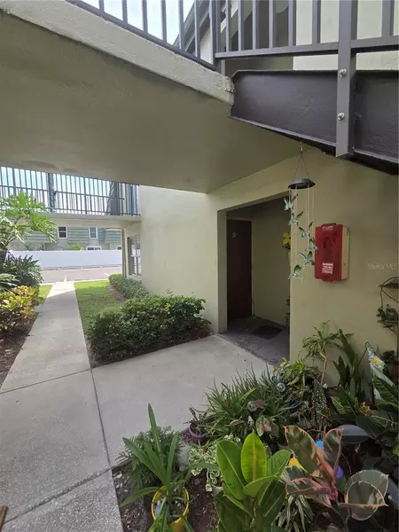 1799 N HIGHLAND AVE #31, Clearwater, FL 33755