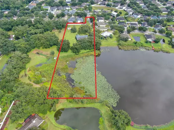 1204 JOE HENRY WHEELER DR, Dover, FL 33527