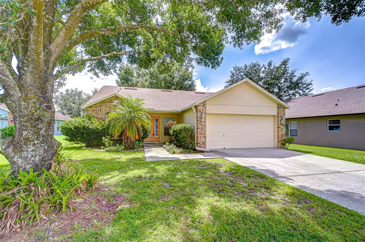 Plant City, FL 33563,107 CITRUS LANDING DR