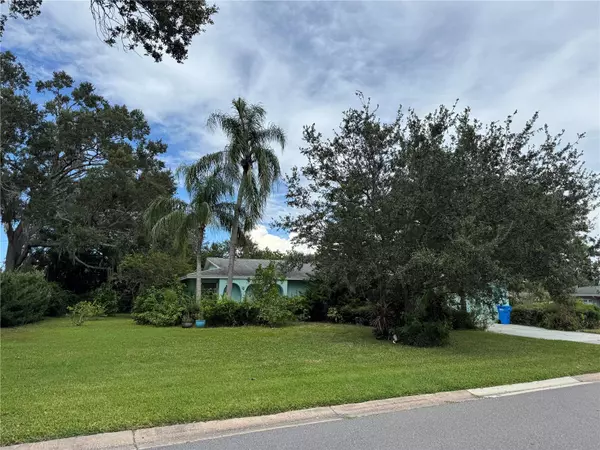 1434 HAGEN AVE, Dunedin, FL 34698