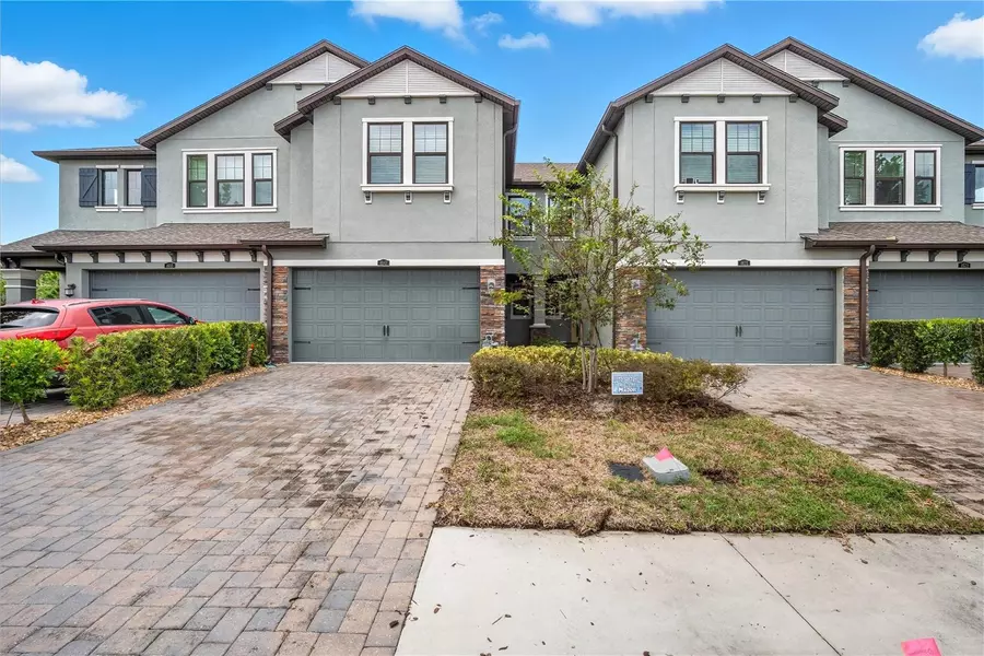 4663 ALMADA LN, Wesley Chapel, FL 33543