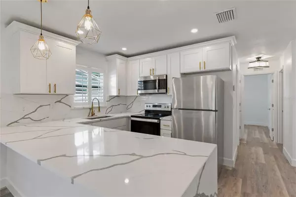 St Petersburg, FL 33703,1872 NEW HAMPSHIRE AVE NE