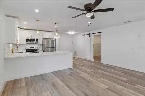 St Petersburg, FL 33703,1872 NEW HAMPSHIRE AVE NE