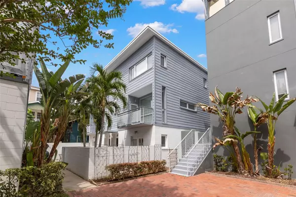 347 4TH AVE S, St Petersburg, FL 33701