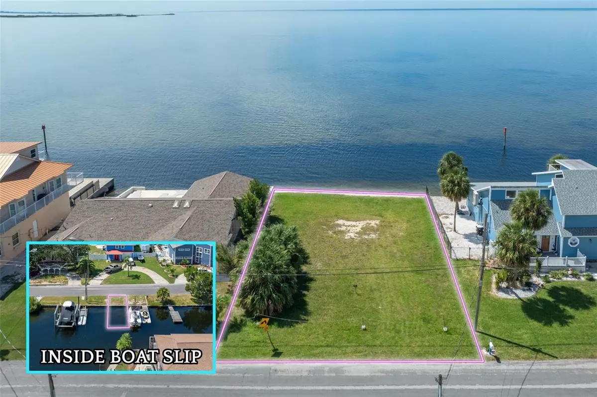 Hernando Beach, FL 34607,3208 GULF WINDS CIR