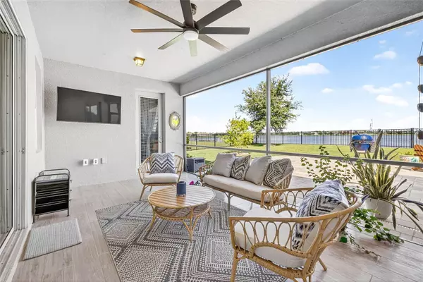 Riverview, FL 33579,11761 LAKE LUCAYA DR
