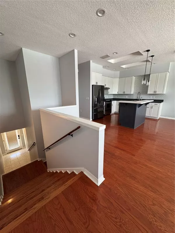 Tampa, FL 33609,2900 W AZEELE ST #M