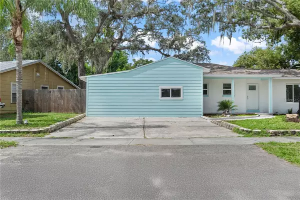 Clearwater, FL 33755,2026 PINECREST WAY