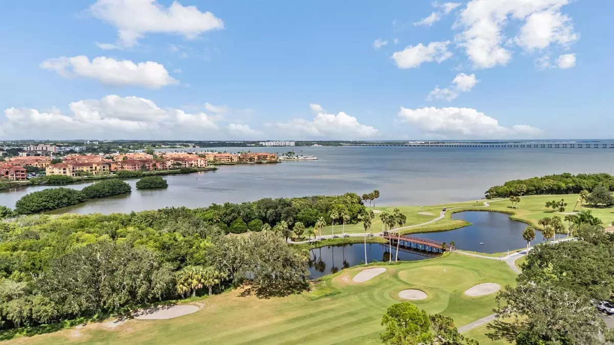 Clearwater, FL 33760,3300 COVE CAY DR #7B