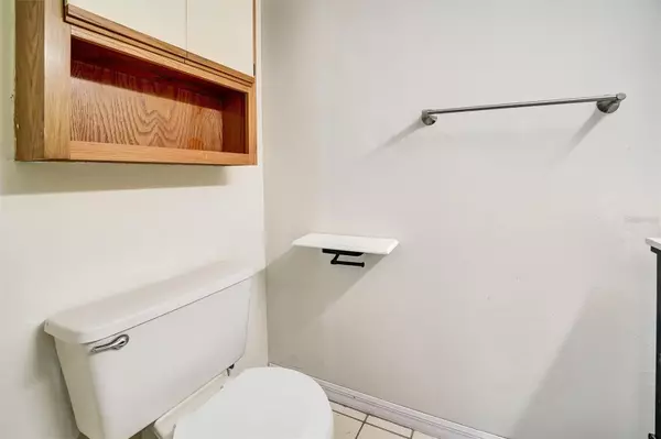 Tampa, FL 33647,5100 BURCHETTE RD #2306