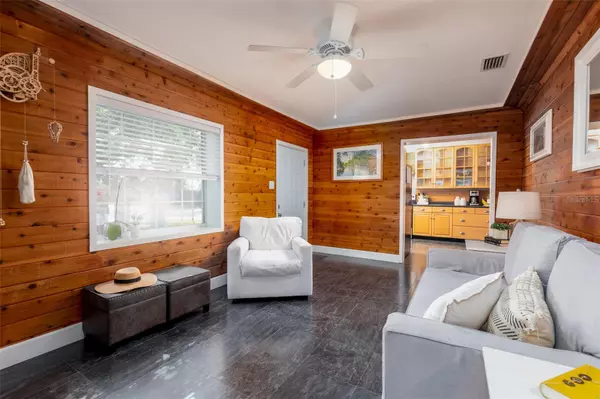 St Petersburg, FL 33709,4800 67TH ST N