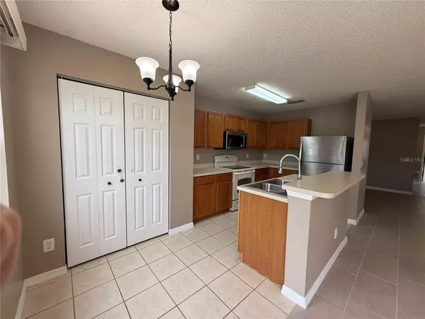 Land O Lakes, FL 34639,4328 WINDING RIVER WAY