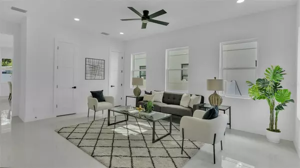 St Petersburg, FL 33713,3310 TARLTON ST N