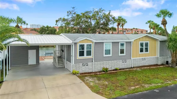 Tampa, FL 33611,4851 W GANDY BLVD #11S