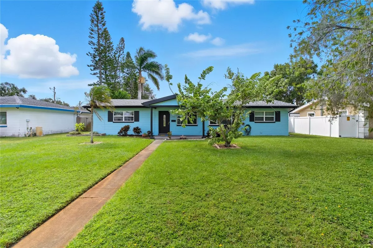St Petersburg, FL 33703,758 42ND AVE NE