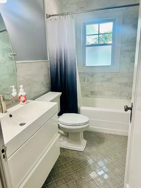 St Pete Beach, FL 33706,7625 COQUINA WAY