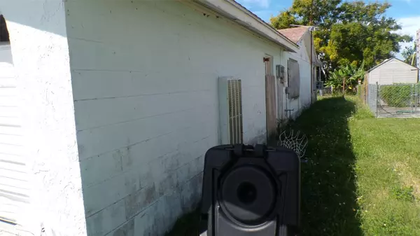 Holiday, FL 34691,3332 WILSON DR
