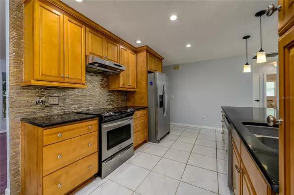Lutz, FL 33549,17807 FALLOWFIELD DR