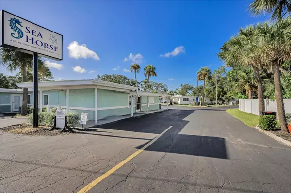 St Petersburg, FL 33709,8792 44TH AVE N #149