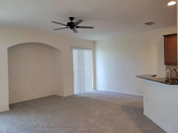 Tampa, FL 33616,7001 INTERBAY BLVD #285