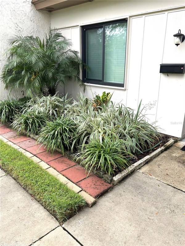 Clearwater, FL 33759,1175 MISSION CIR #1175