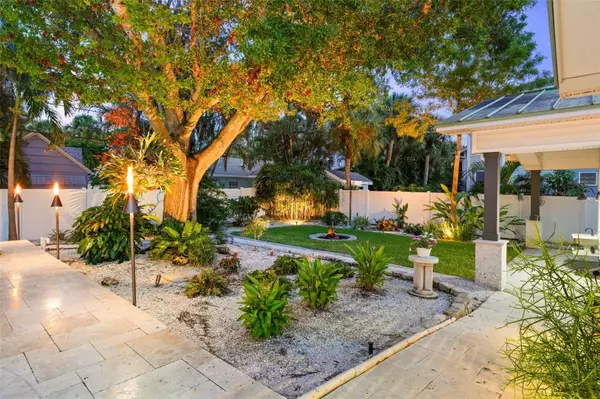 Clearwater Beach, FL 33767,759 LANTANA AVE