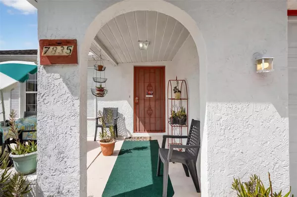 New Port Richey, FL 34653,7835 CROSIER CT
