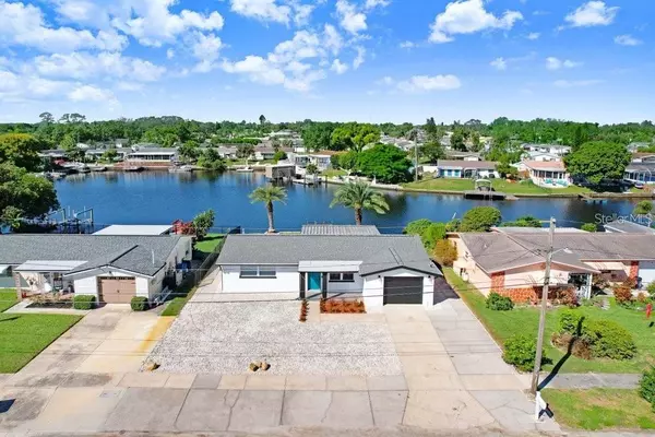 Holiday, FL 34690,1305 BASSWOOD DR