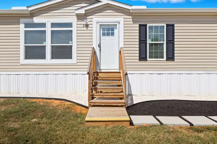 6803 W AVOCADO ST, Crystal River, FL 34429