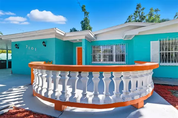 Tampa, FL 33604,7101 N HOWARD AVE