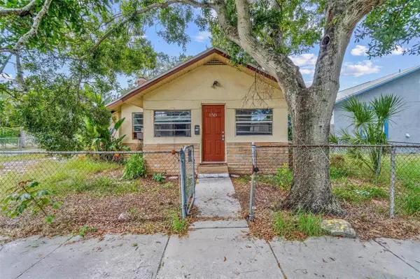 1745 44TH ST S, St Petersburg, FL 33711