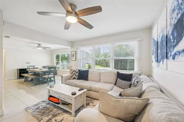 St Petersburg, FL 33709,5441 39TH AVE N