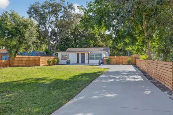 4645 80TH ST N,  St Petersburg,  FL 33709