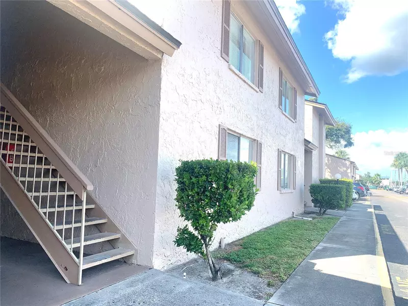 7502 NEEDLE LEAF PL #A, Tampa, FL 33617