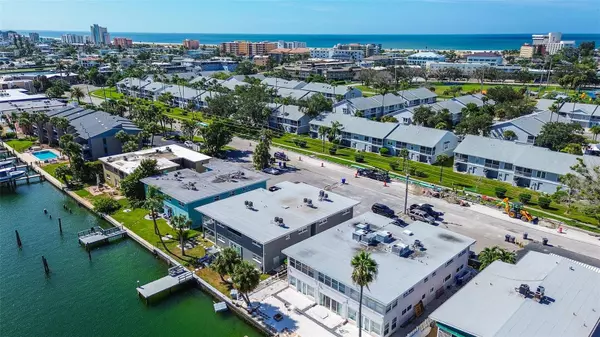 Treasure Island, FL 33706,11975 3RD ST E #6