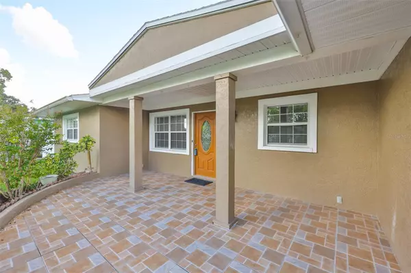 St Petersburg, FL 33713,3892 26TH AVE N