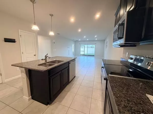 Land O Lakes, FL 34638,17737 TURNING LEAF CIR