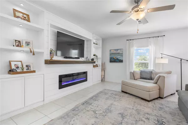 Wesley Chapel, FL 33545,9919 AQUA MILES PATH