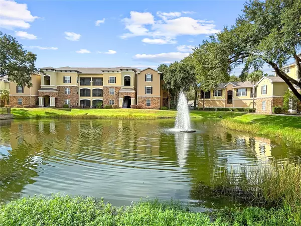 Tampa, FL 33619,10105 COURTNEY PALMS BLVD #303