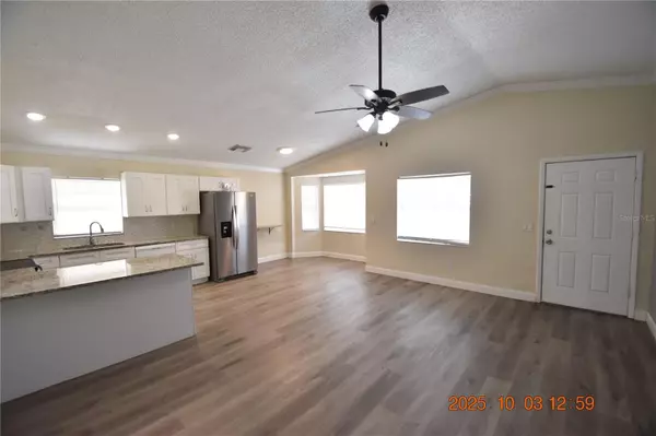 Ruskin, FL 33570,718 OAK ST SW