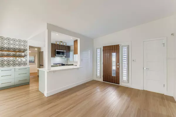 Orlando, FL 32803,1302 COLE RD