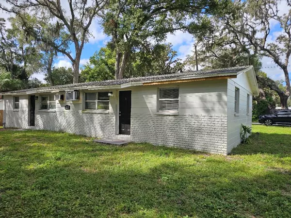 5320 PINE ST #B, Seffner, FL 33584