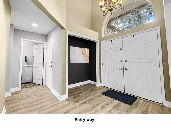Seminole, FL 33776,13785 OAK FOREST BLVD S
