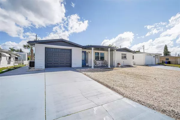 1516 SENTINEL ST,  Holiday,  FL 34690