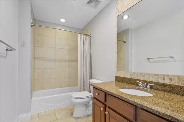 Tampa, FL 33602,449 S 12TH ST #1504