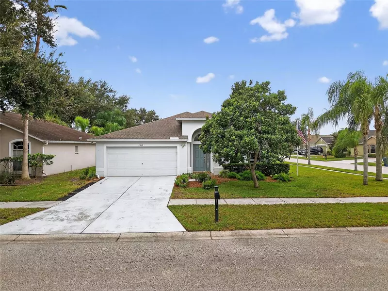 2913 BUTTERFLY LANDING DR, Land O Lakes, FL 34638