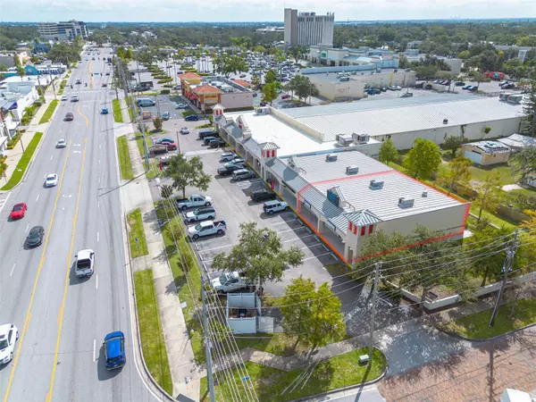 Largo, FL 33770,1033 W BAY DR