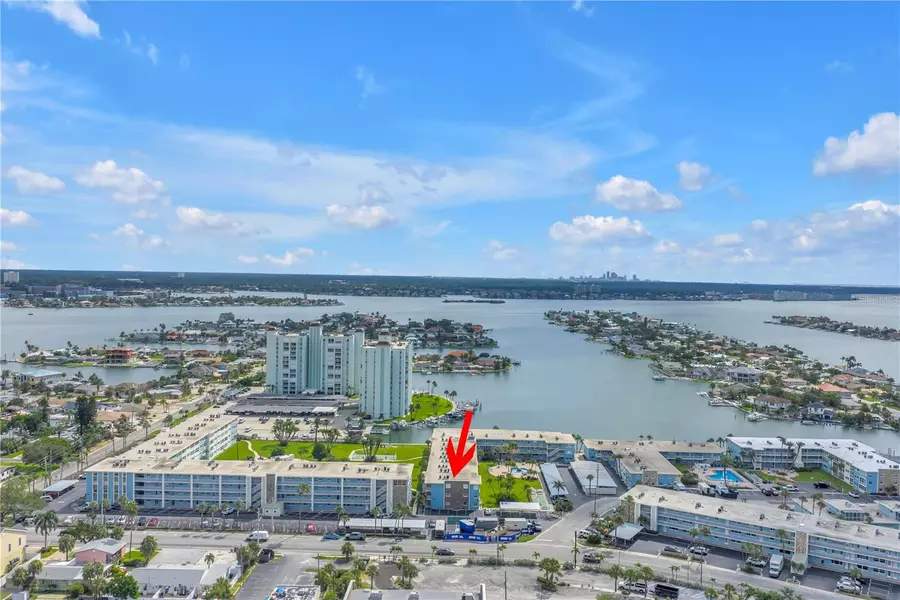 6201 2ND ST E #82, St Pete Beach, FL 33706