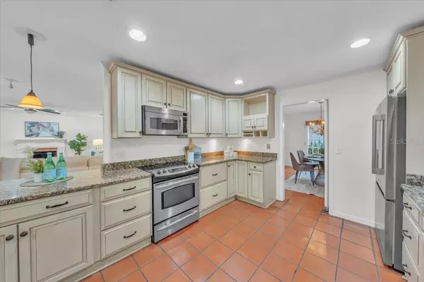 Tampa, FL 33611,2920 W KNIGHTS AVE