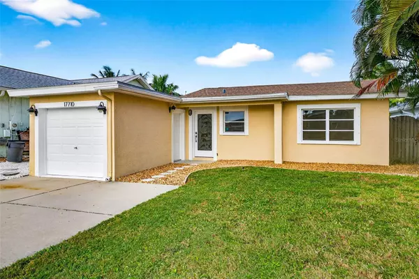 Redington Shores, FL 33708,17710 LONG POINT DR
